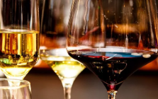 亚洲人午夜射精精品日韩