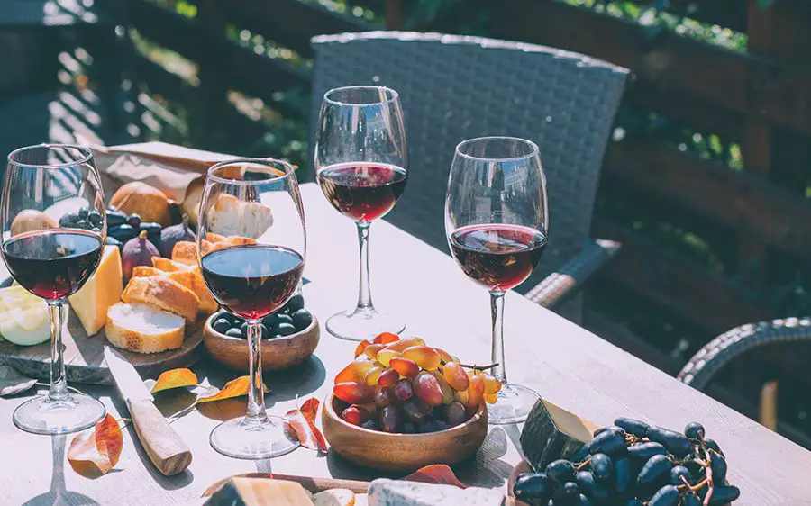 亚洲人午夜射精精品日韩