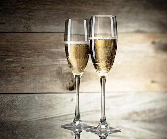 亚洲人午夜射精精品日韩