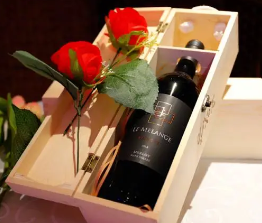 亚洲人午夜射精精品日韩